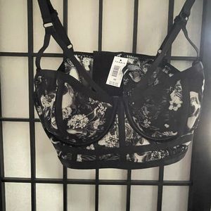 Torrid sheer underwire bralette/bra SKULL pattern